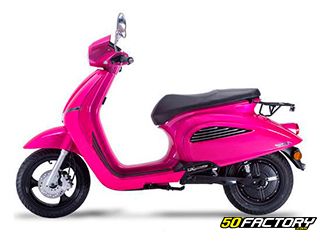 50cc Govecs elly two scooter